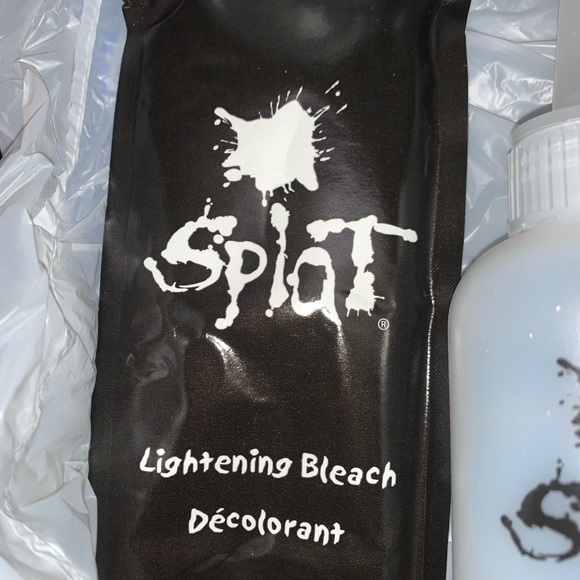 1 Splat bleach kit & 2 Emerald green color kits - Picture 3 of 10